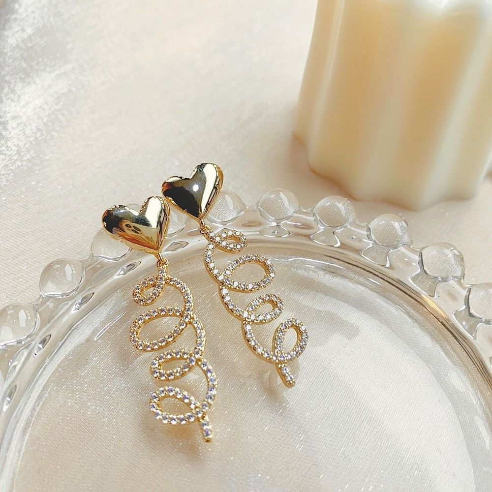 18K Gold Plated Pave Curve Lines Heart Dangled Drop Earrings